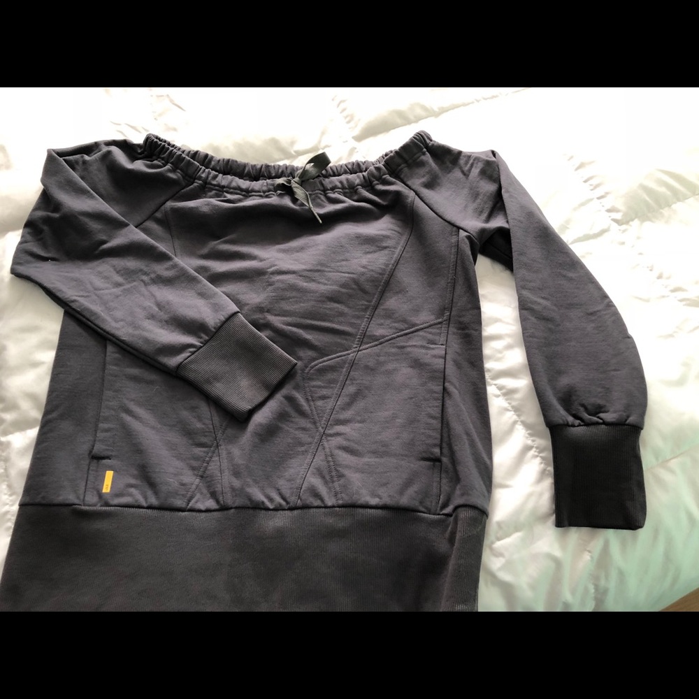 Women’s Lole Sweatshirt